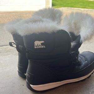 Sorel Winter Boots, Women’s Size 9